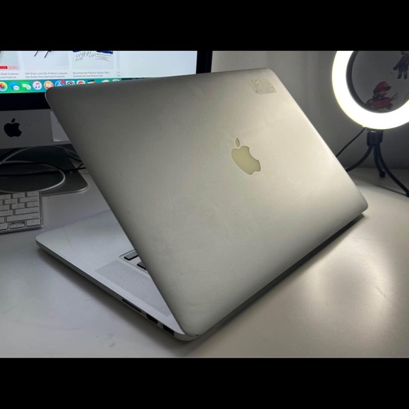 MacBook Pro 15” Retina - Picture 2 of 6